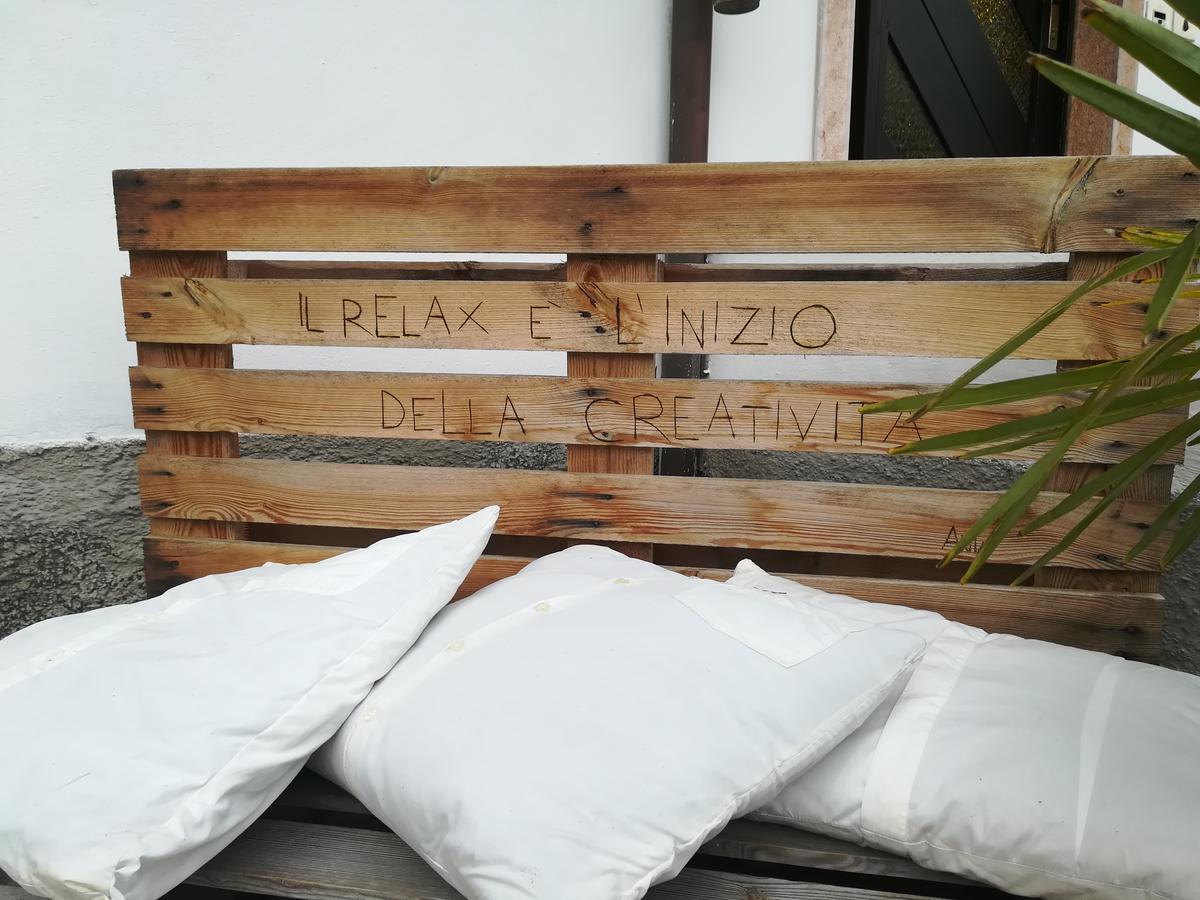 Residence Mezzosole Riva del Garda Eksteriør bilde