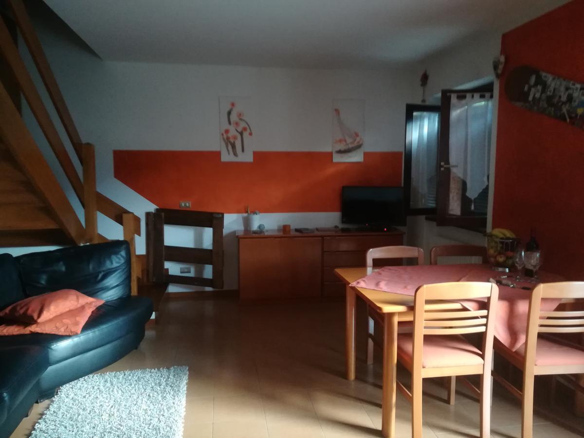Residence Mezzosole Riva del Garda Eksteriør bilde